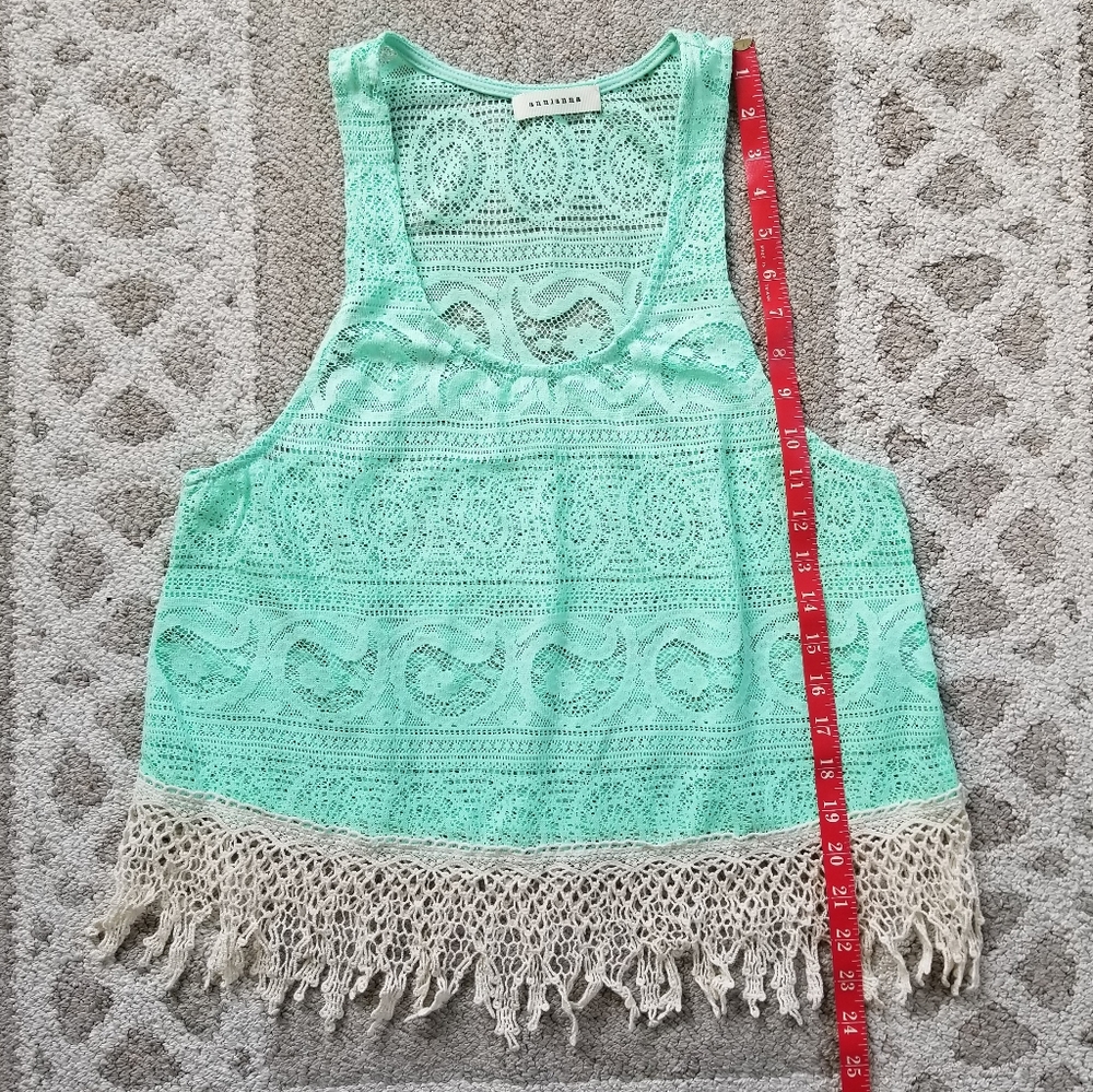 Annianna Lace Tank Top - Picture 7 of 10